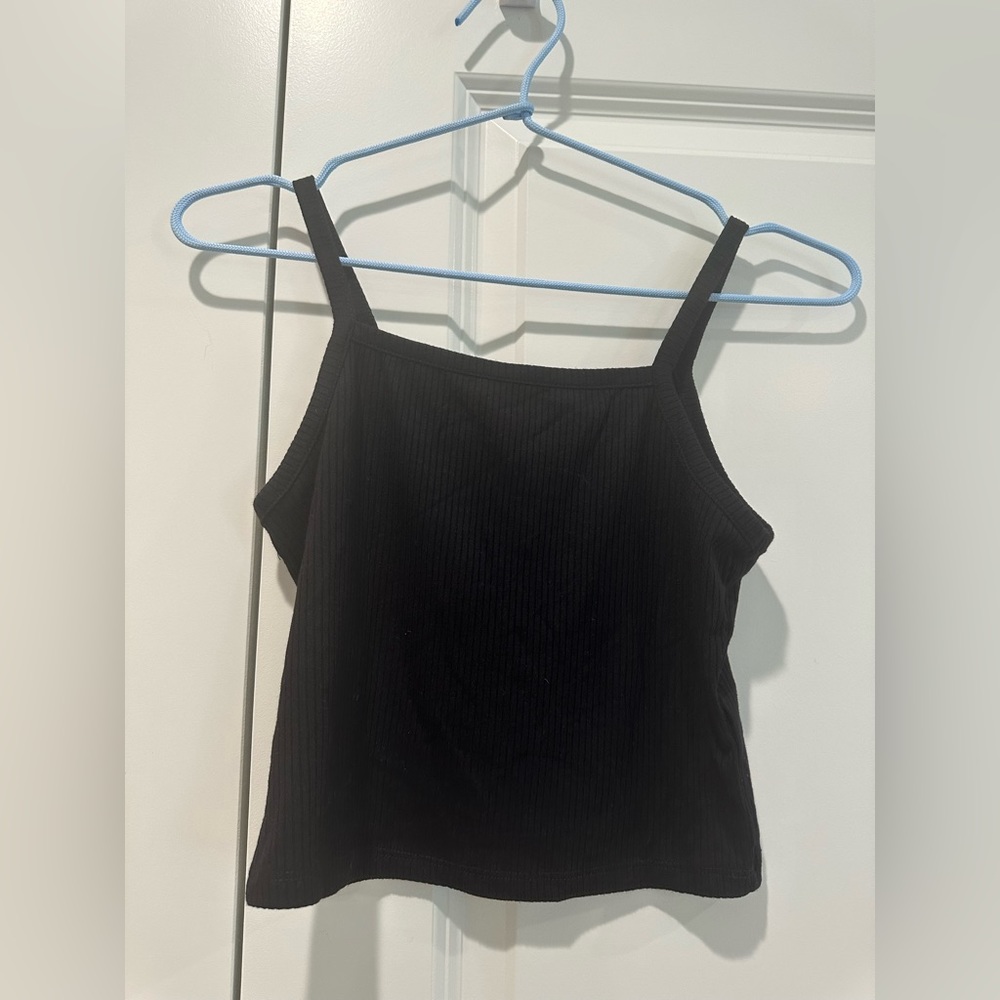 LF Stores Emma & Sam NWT Strappy Tank | Black - Picture 4 of 8